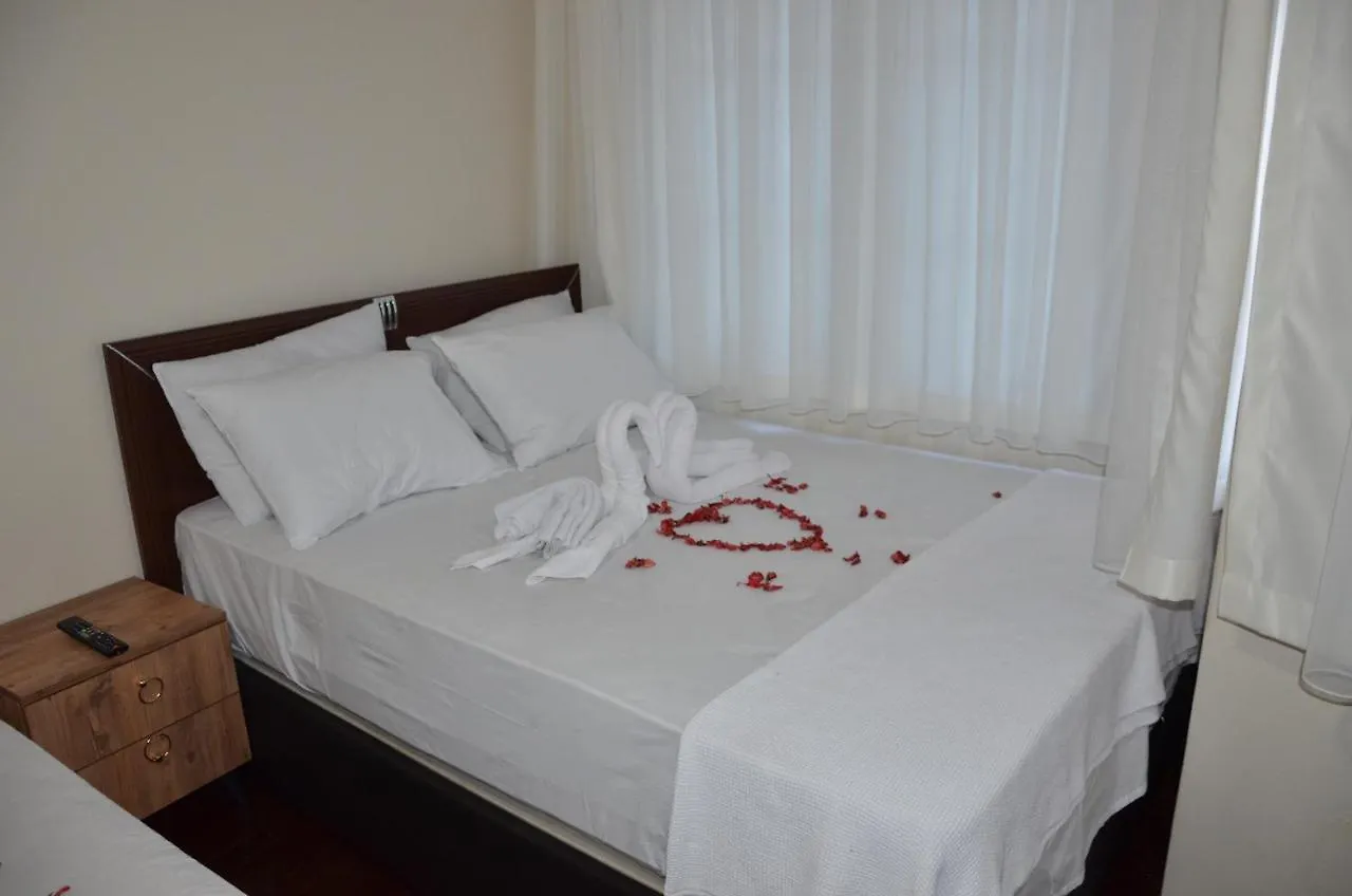 Aparthotel Reyna Suite Istanboel